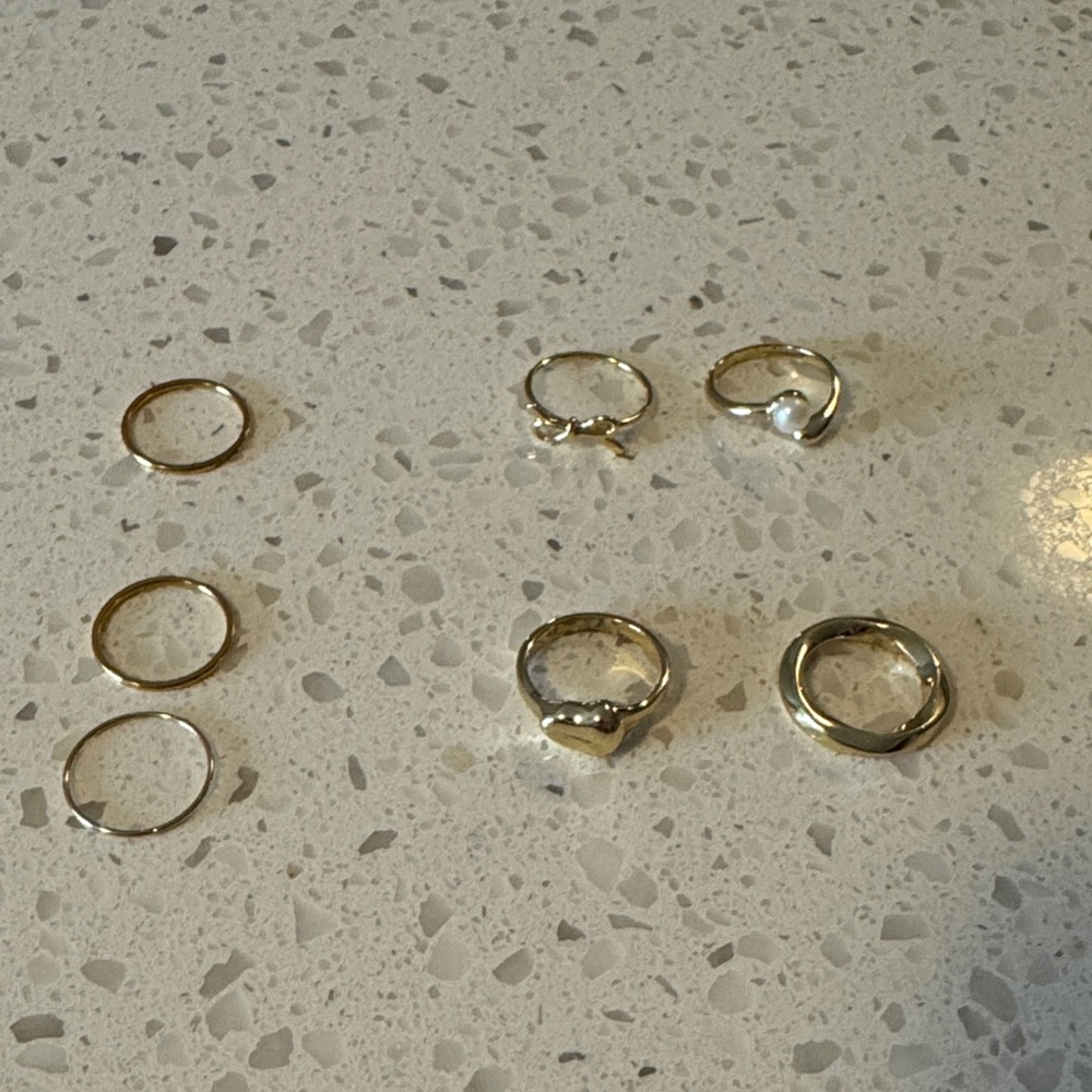 Oak and fort gold rings